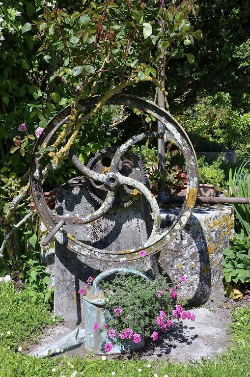 Bed and Breakfast Le Vieux Noyer Saint-Maurice-de-Tavernole Esterno foto