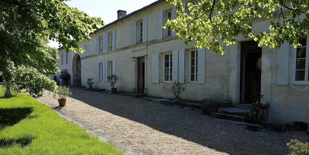 Bed and Breakfast Le Vieux Noyer Saint-Maurice-de-Tavernole Esterno foto