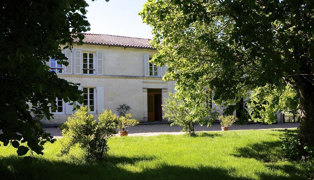 Bed and Breakfast Le Vieux Noyer Saint-Maurice-de-Tavernole Esterno foto