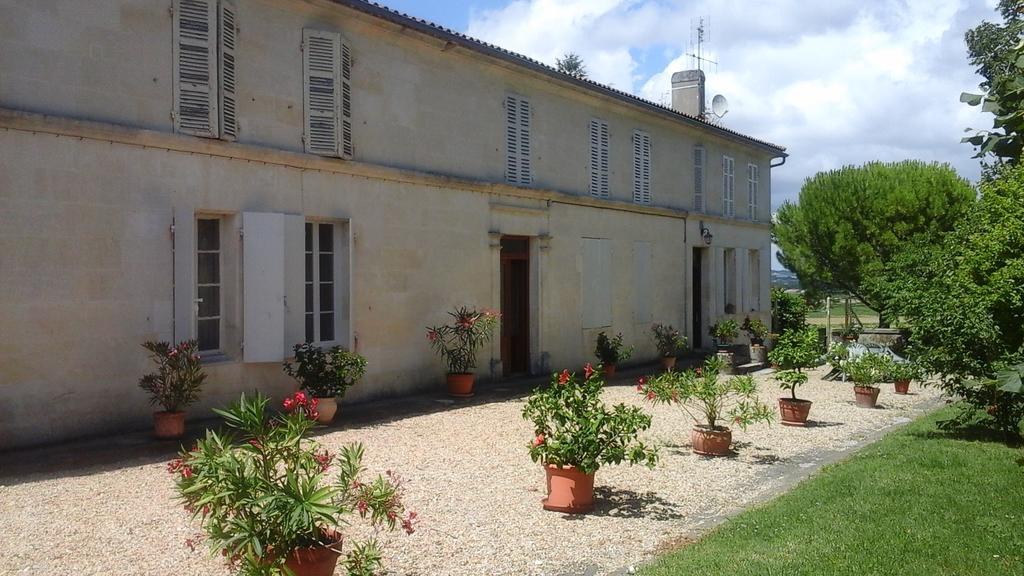 Bed and Breakfast Le Vieux Noyer Saint-Maurice-de-Tavernole Esterno foto