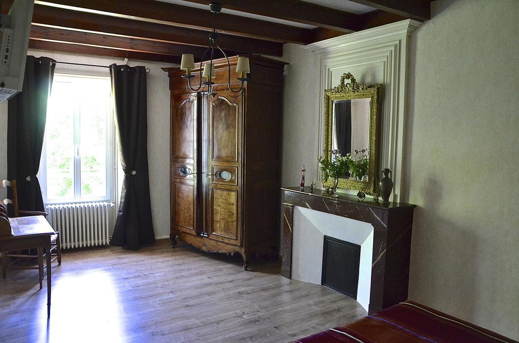 Bed and Breakfast Le Vieux Noyer Saint-Maurice-de-Tavernole Camera foto
